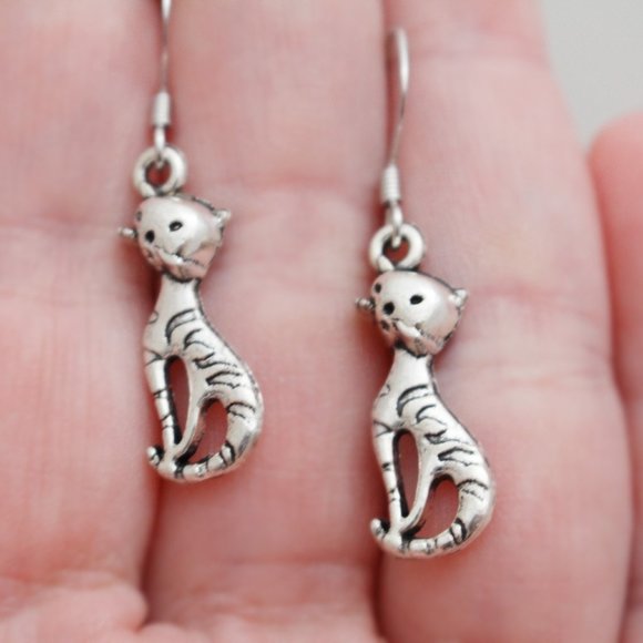 Spooky Cat Charm Earrings - Picture 1 of 6